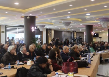 ‘Wê rêya yekrengiyê li Sûriyê bi ser nekeve’