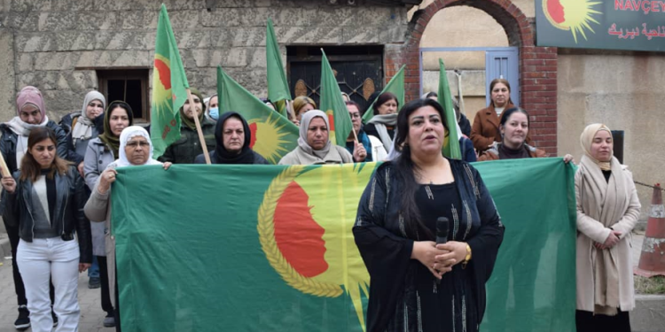 ‘Bi felsefeya Jin Jiyan Azadî ber bi Sûriyeke Demokrat ve’
