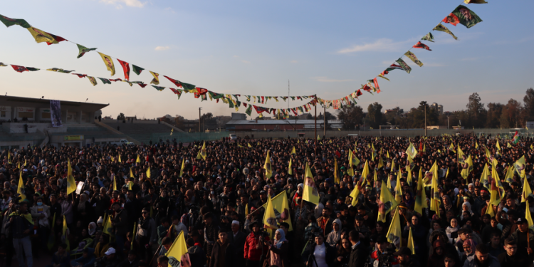 ‘Eger merc pêk werin wê êrişên li ser Rojava rawestin’