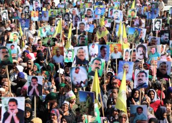 ‘Rêber Apo ji bo pirsgirêka kurd herdem di nava têkoşînê de ye’
