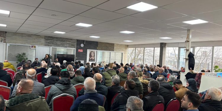‘Xebata takekesî doza kurdî xist nav nîqaşa navnetewî’
