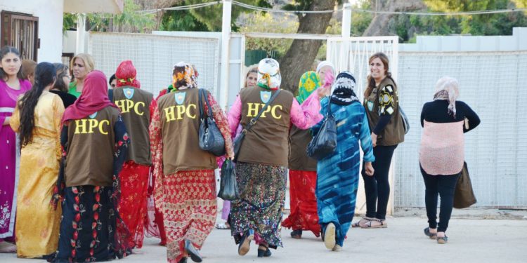 ‘Di pergala heyî de xweparastina jinê, bingehe`