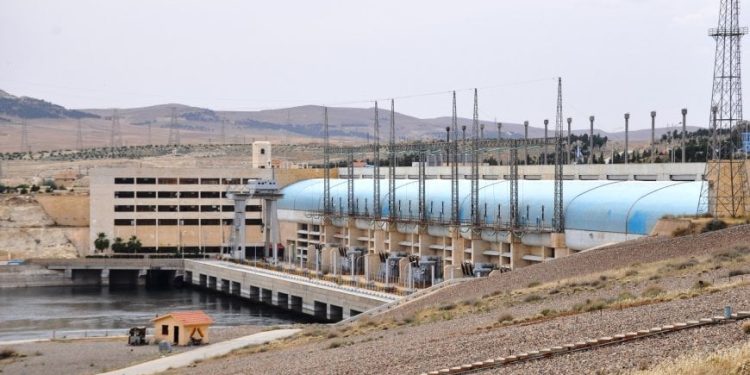 ‘Vegera ewlehiyê li Bendava Tişrînê zehmetiyên elektirîkê ji holê radike’