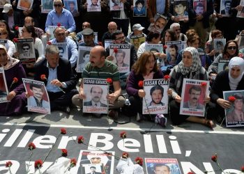 Ji 1995’an û heta niha qêrîna bêdeng a Dayikên Şemiyê