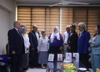 Şandeyak rahibên Fetîkan serdana navenda Insiyatîva Azadiya Rêber Apo kirin