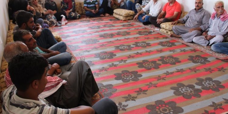 Komîn mînaka civaka birêxistinkirî ye