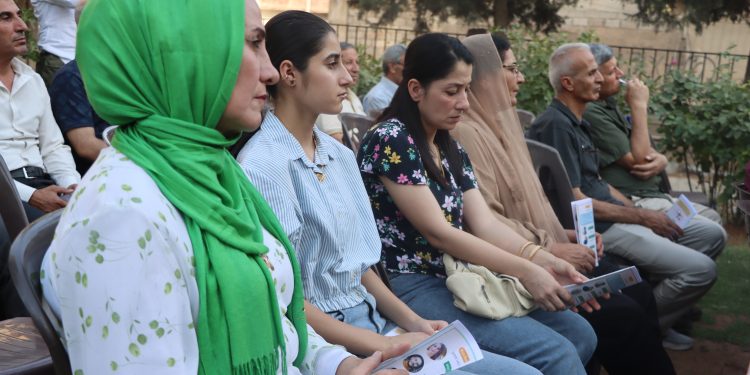 Bi awayekî balkêş jin beşdarî Mihrîcana Kurteçîrokên Kurdî dibe