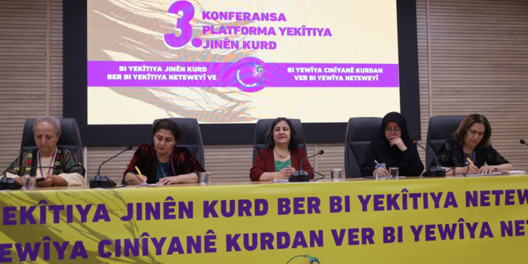 3’emîn Konferansa Platforma Yekîtiya Jinên Kurd li Amedê li dar ket