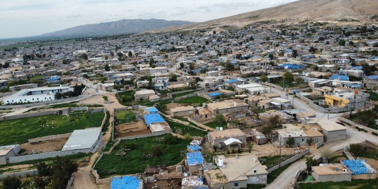 Ji vîna xwe de bi israr in…