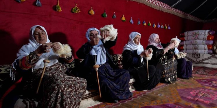 Jinên Koçer bi çanda xwe ve girêdayî ne