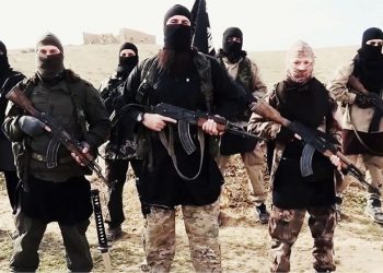 ‘Hikumeta veguhêz a Şamê rê dide DAIŞ’ê ku xwe zindî bike’