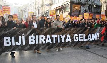 ‘Yekgirtina pêkhate û eşîran rêya çareseriya kirîza Sûriyê ye’