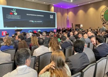 ‘Ji bo pêkanîna demokrasiyê têkoşîneke mezin tê xwestin’