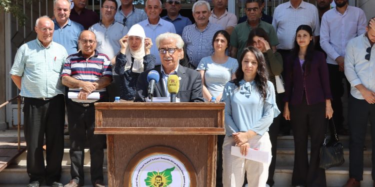 Piştgiriya Kampanya “Ez dixwazim bi Rêber Abdullah Ocalan re hevdîtin bikim” bi daxuyaniyekê hat ragihandin