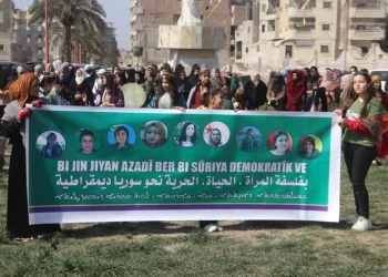 ‘Divê jina Sûrî xwebirêxistin bike û bibe hêza veguhartina pêşeroja Sûriyê’