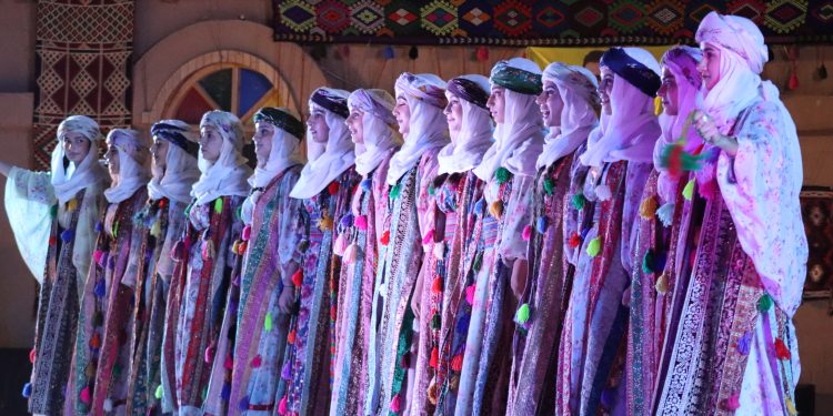 ‘7’emîn Festîvala Şehîd Ronahî Bawer bi rengê jinê hate xemlandin’
