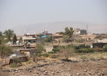Gundê Eyn Dîwer …Kaniya Dêwa