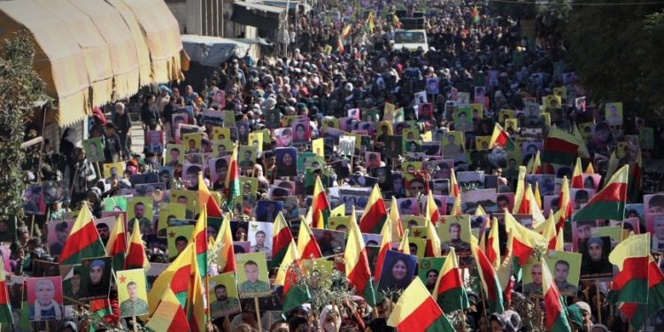 Li hemberî gef û êrişan, Şerê Gelê Şoreşgerî
