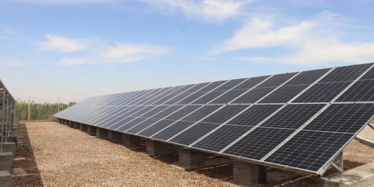 Projeya belavkirina tabloyên enerjiya rojê li cotkaran hat destpêkirin