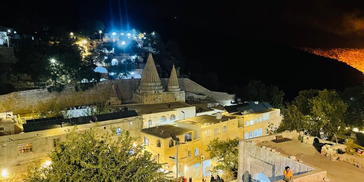 Civaka Êzdî Cejna Comahiyê li Lalişa Nûranî pîroz kirin