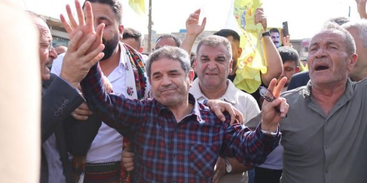 Sadiq Hesen têkoşîna 31 salan di girtîgehê de