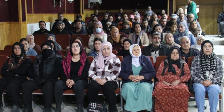 ‘Em bi hev re li dijî tundiyê civakeke demokratîk û komînal ava bikin’