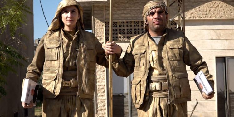 Hunera peykerên zindî wê li sê bajaran bê pêşandan