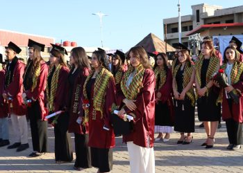 211 xwendekrên zanîngeha Rojava derçûn
