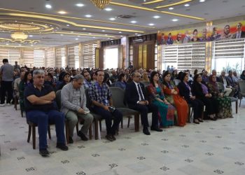 ‘Komîn bingeha avakirina civakê ye’