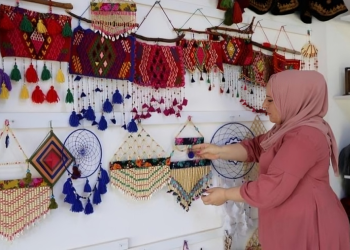 Bi tiliyên jinan çîrok tên hûnandin