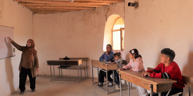 Bi Kamîreya Ronahi Sadûn