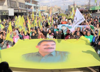 ‘Ne bi êriş û pilanan, ne jî bi dorpêçê berxwedana 14 salan lawaz nabe’