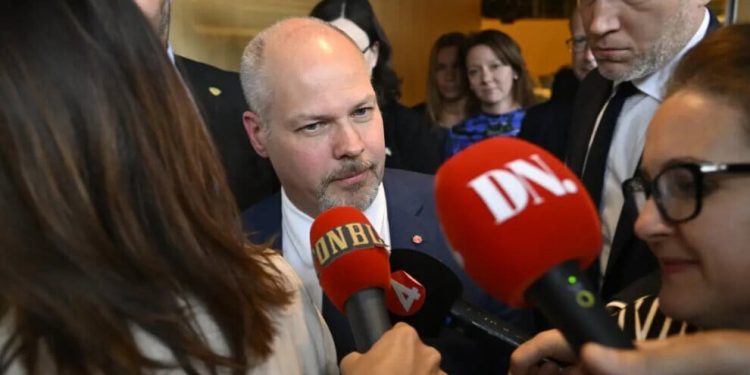 Li Swêdê Sosyal Demokratan êrîşên li ser Kurdan şermezar kirin