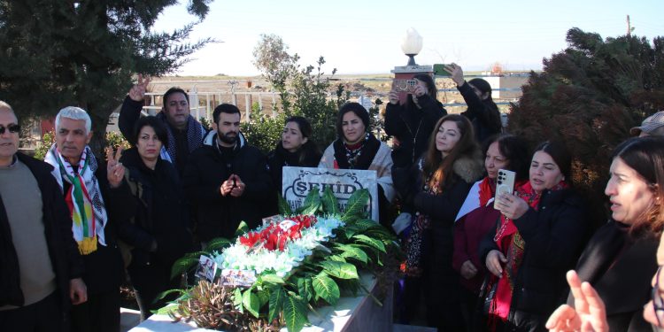 Şandeyek ji Başûrê Kurdistanê berê xwe da Rojava