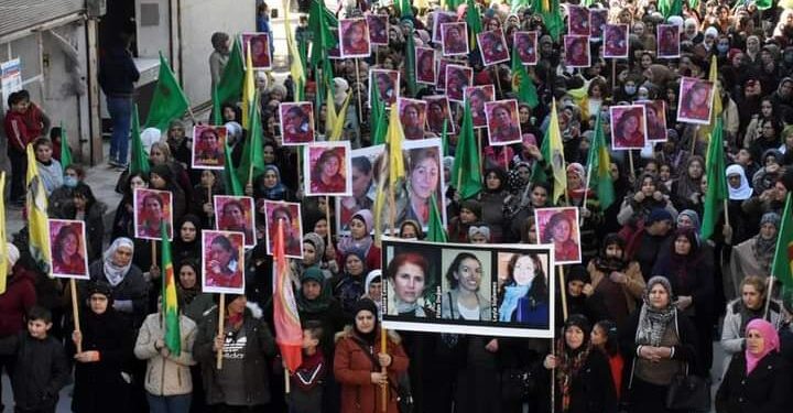 Jina Kurd Li Helebê; Tevgera Azadiyê, Şoreşa Rojava û berxwedana şeş rojan