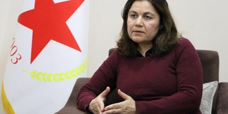 Ji Foza Yûsif bang li gelen başûr û bakur kir: Berê xwe bidin Rojava