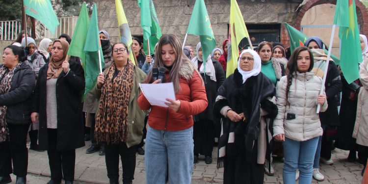 Kongra Star komkujî, êriş û dorpêça li ser Kobanê şermezar kir