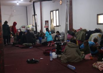Êşa koçberkirina gelê Efrînê her berdewam dibe