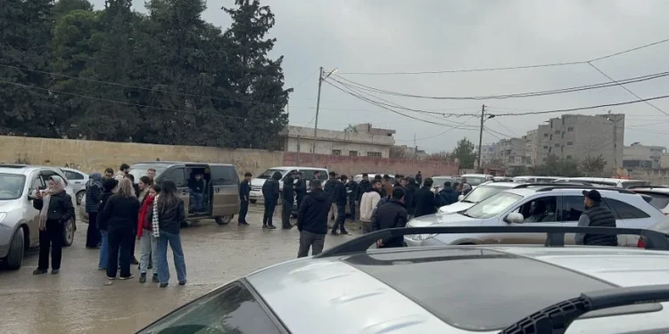Karwanê destpêkêji Firatê ber bi Helebê ve derket rê