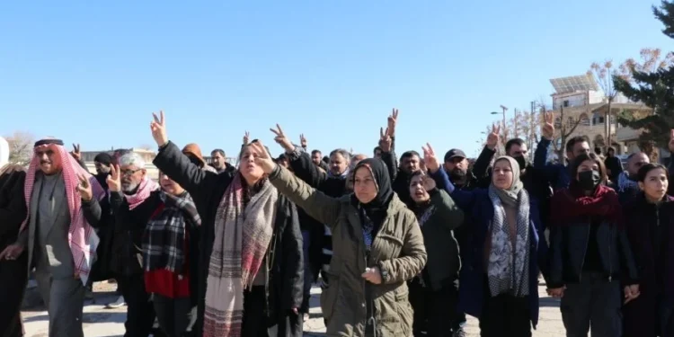 ‘Bi rihê Şerê Gelê Şoreşgerî wê berxwedanî bidome ’