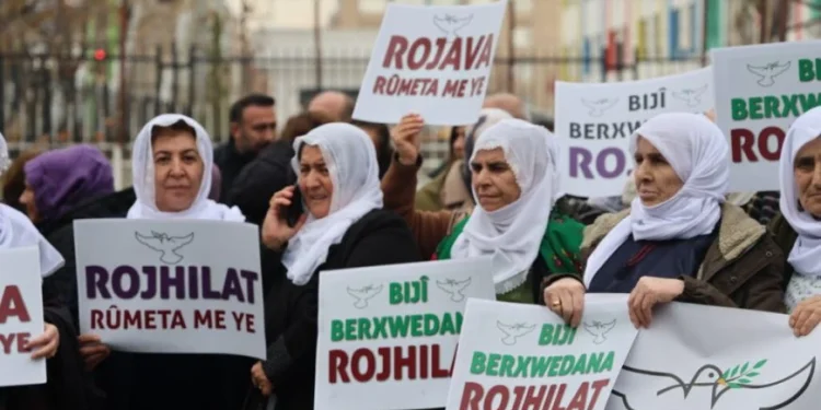 Dayikên Aştiyê; Rojava bingeha avakirina demukrasî û azadiyê ye