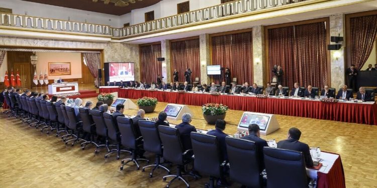 ‘Wê raporeke hevpar li gel a giştî were amadekirin’