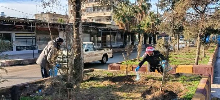 Ji bo parastina daran û qadên kesk gubreya NPK tê rijandin