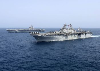 Trump keştiya duyem a balafiran dişîne Rojhilata Navîn