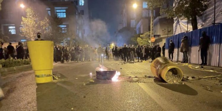 Berxwedana gelê Kurd li Rojhilatê Kurdistanê wê bi ser bikeve
