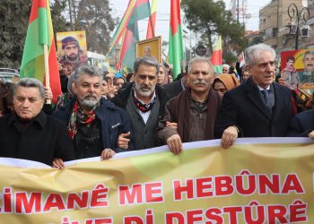 Hunermend û rojnamevanên Kurdistanî: Erka hunermendan ji bo Rojava erkeke mirovî û dîrokî ye