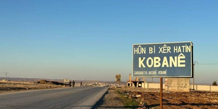 Çeteyên ku di 2014’an de li Kobanê têkçûn, îro wê dorpêç dikin