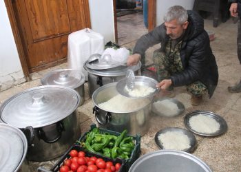 Amadekirina xwarinê ji bo şervanan