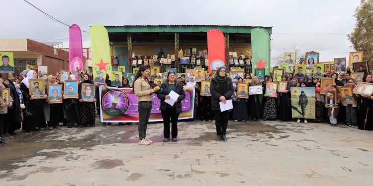 Bo diyarkirina çarenûsa girtiyan, radestkirina cenazeyên şehîdan daxuyaniyek hat dayîn