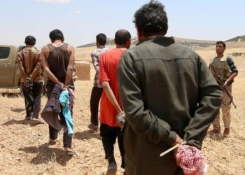 Iraq, zêdetirî 180 çeteyên DAIŞ’ê vedigerîne Tirkiyeyê